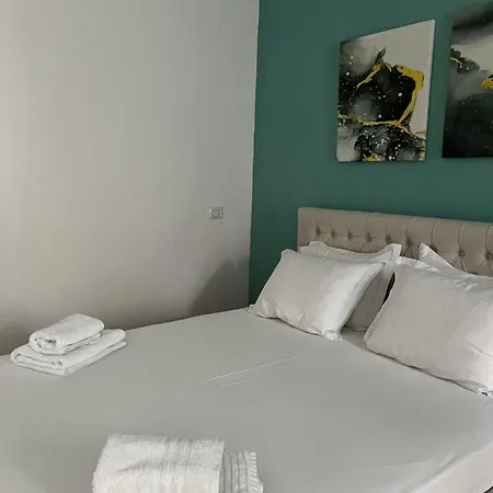 Private 3* Gjirokastër